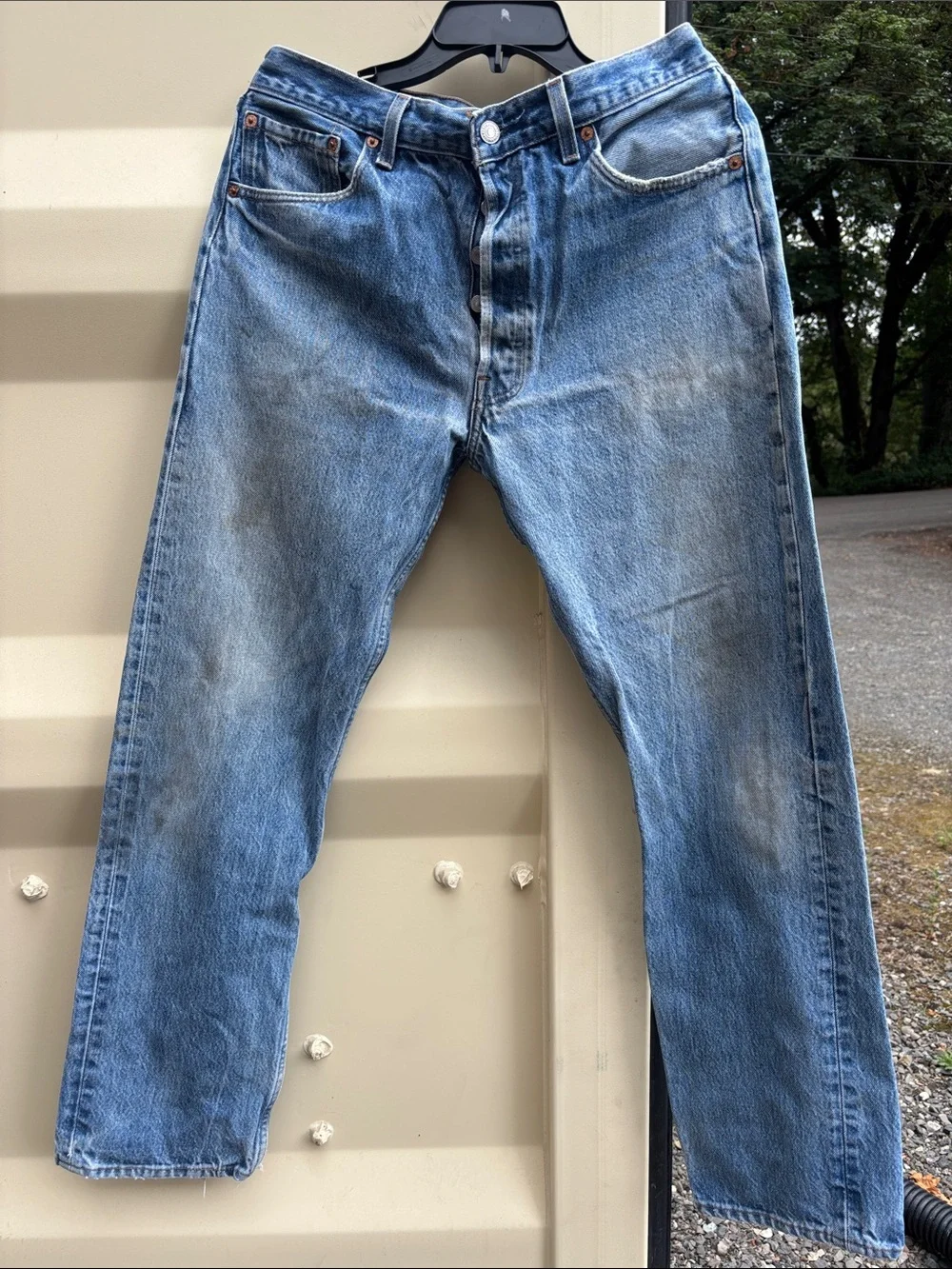 Vintage Men’s Levi's 501 Blue‎ Denim Jeans Button Fly Made in USA W35 L34